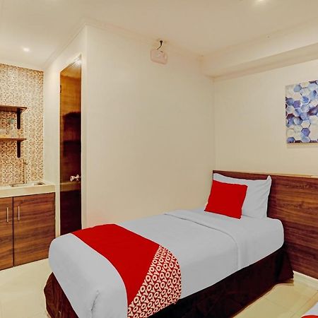 Super Oyo Capital O 232 Nest Nano Suites Fort Макати Экстерьер фото