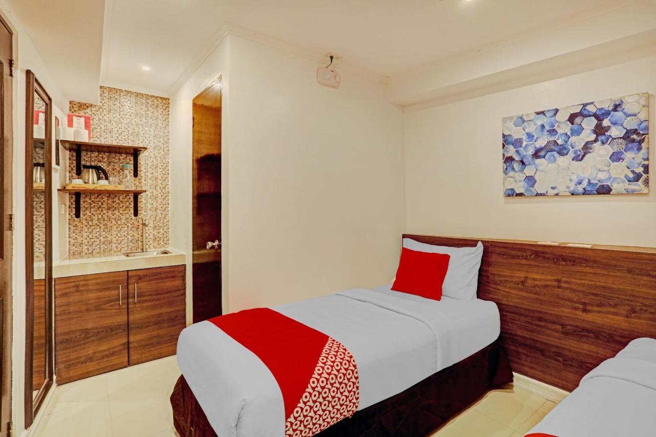 Super Oyo Capital O 232 Nest Nano Suites Fort Макати Экстерьер фото