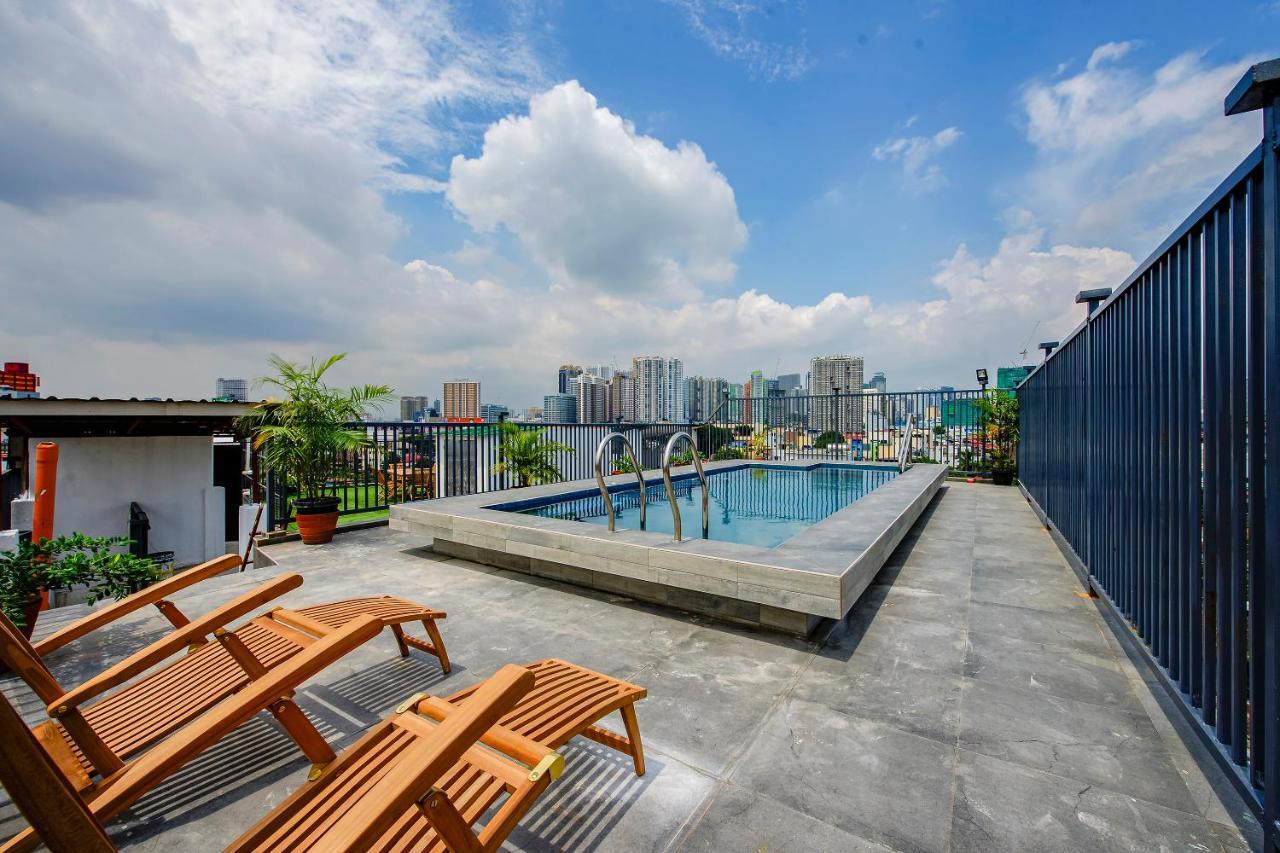 Super Oyo Capital O 232 Nest Nano Suites Fort Макати Экстерьер фото