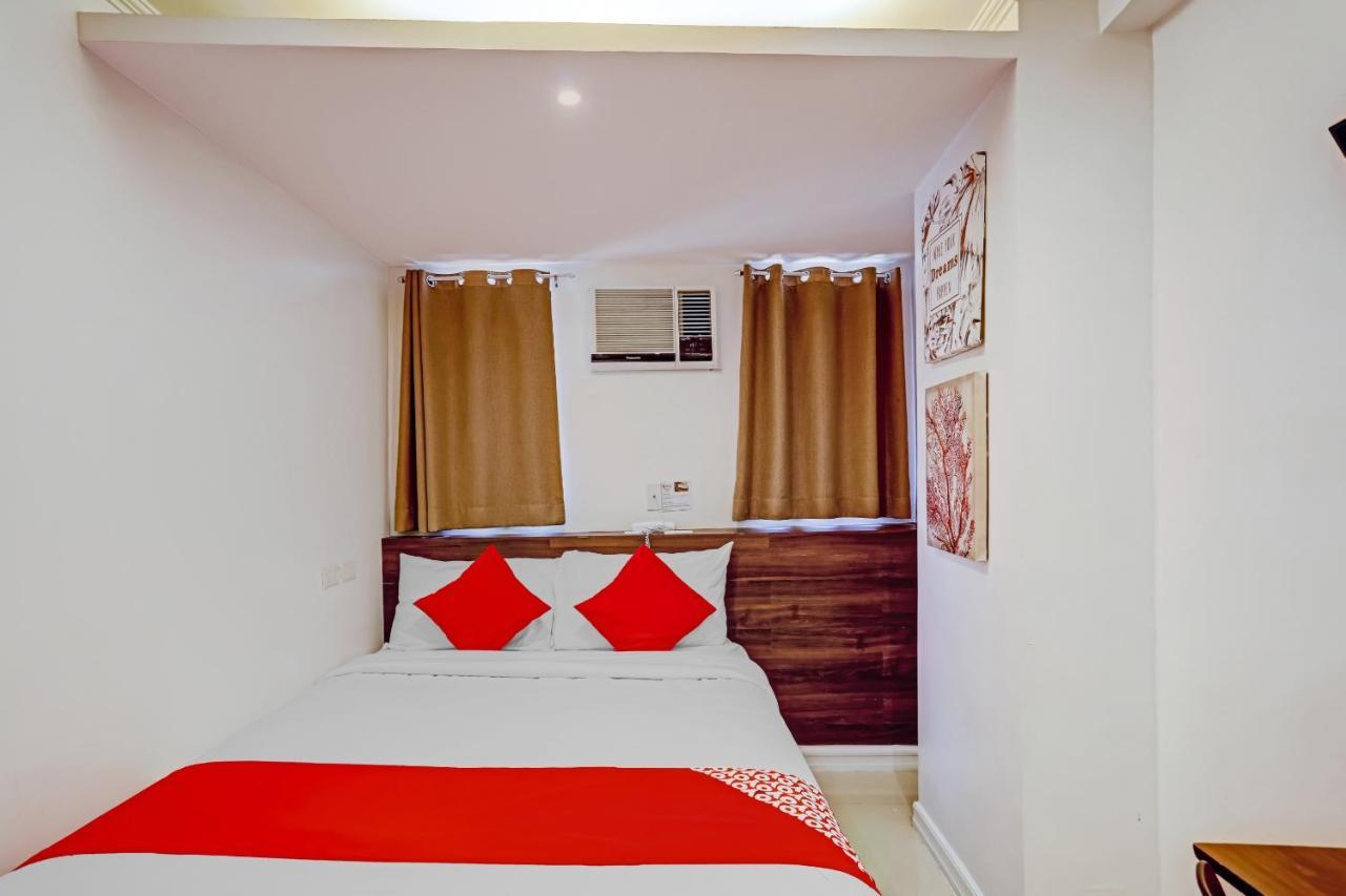 Super Oyo Capital O 232 Nest Nano Suites Fort Макати Экстерьер фото